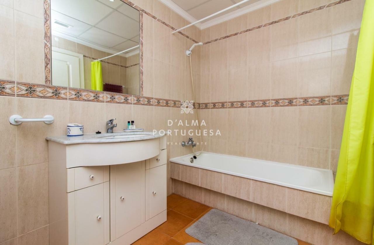 D'Alma Falésia Beach Apartment Albufeira Bagian luar foto